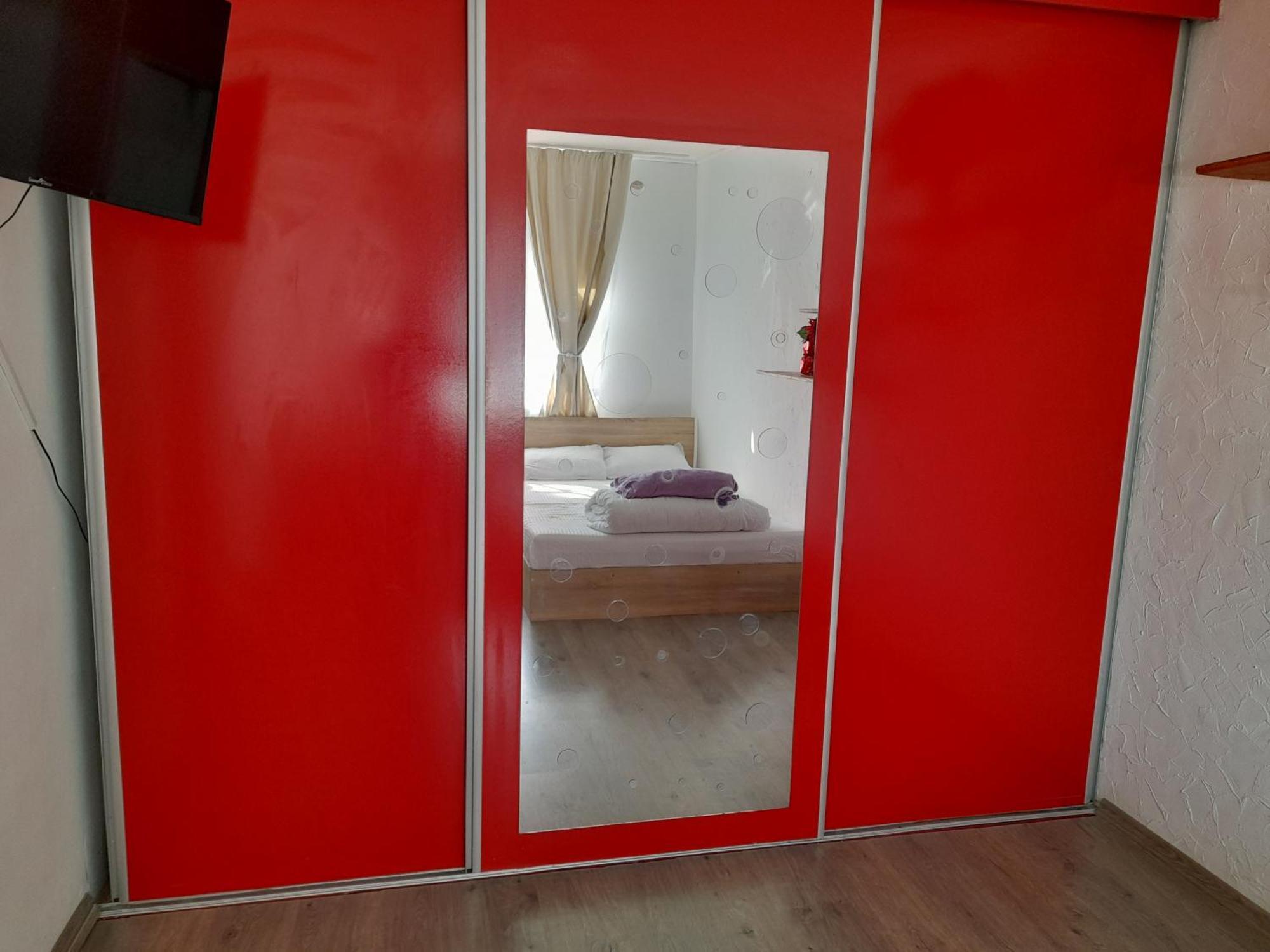 Garsoniera Sic Zona Terapia Zona Linistita La Casa Cu Parcare Daire Kaloşvar Dış mekan fotoğraf